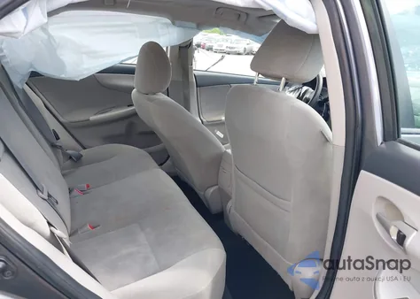 2011 Toyota Corolla Le z USA, uszkodzony, nr VIN 2T1BU4EE3BC701049